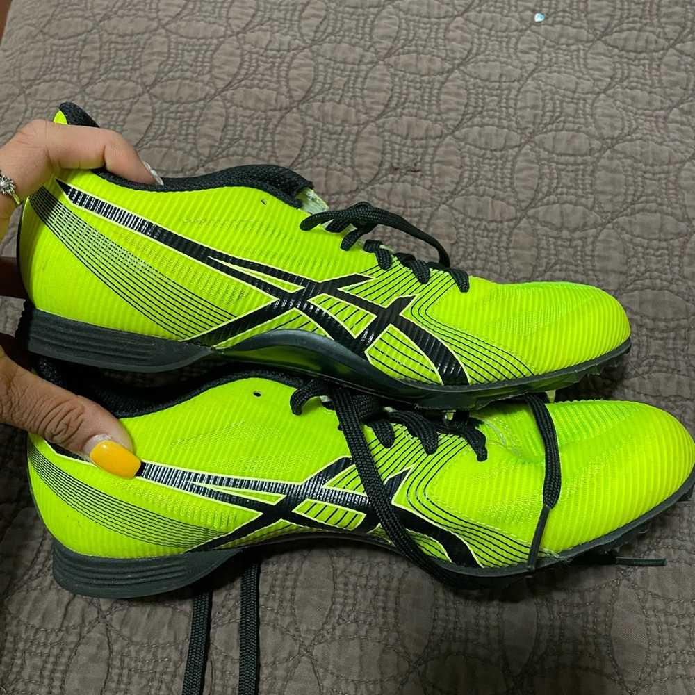 Track Spikes